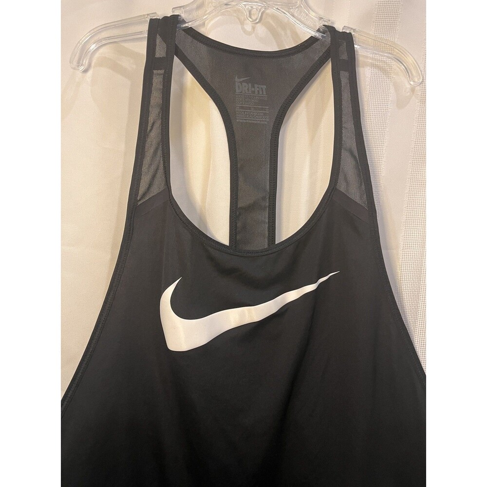 Nike Dri-FIT Training Women's M Razorback Black Standard Fit